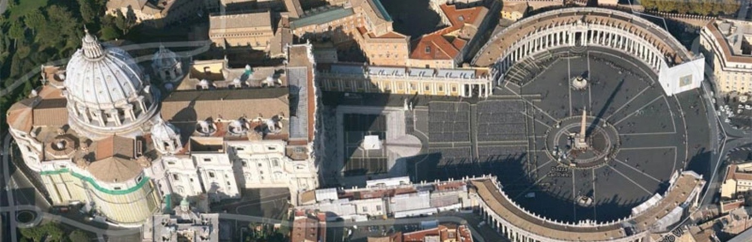 Ключики святого петра. Площадь собора св Петра. Бернини площадь собора Святого Петра. Площадь св. Петра - Ватикан Рим.